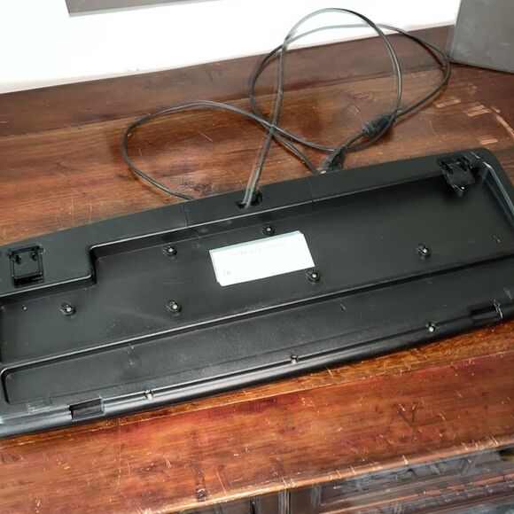 Dynex Internet Keyboard Model # dx-mkb101 Pre-Owned Used - Picture 3 of 4